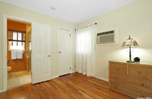 140 Cornell Dr, Commack NY 11725-2504 exterior