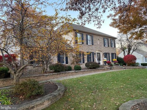 44 Martin Ln, Trenton NJ 08619-1171 exterior