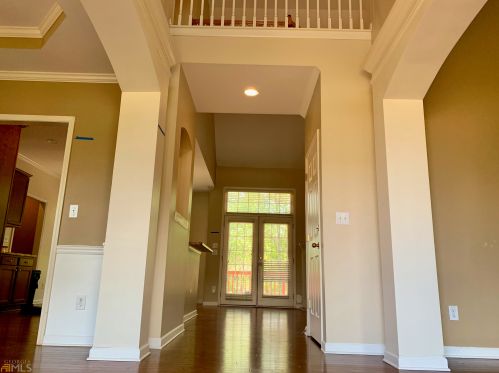 2600 Essex Ln, Atlanta, GA 30331-7854