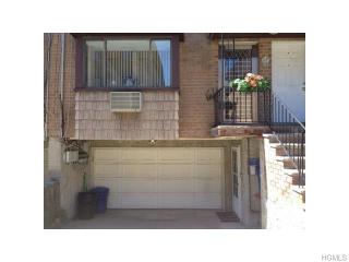11 Gabriel Dr, Bronx, NY 10469-5648