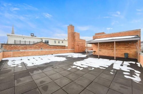 144 Dithridge St, Pittsburgh PA 15213-2659 exterior