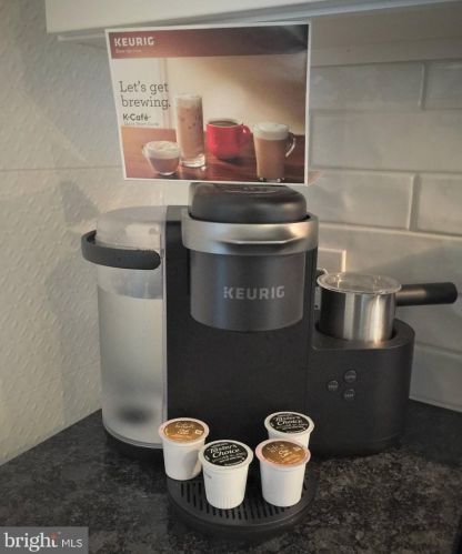 2008 Marietta Ave, Lancaster PA 17603-2354 exterior