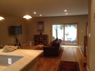 2403 Delancey St, Philadelphia PA  19103-6408 exterior