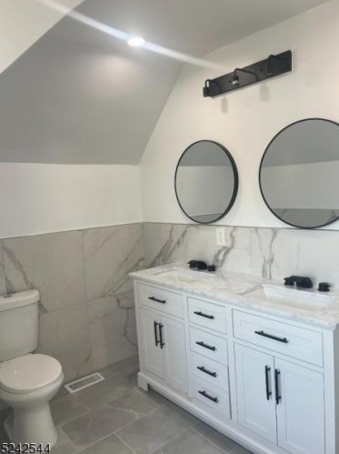 1205 Clinton Ave, Irvington NJ 07111-2014 exterior