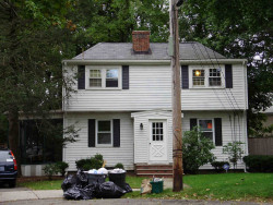 21 Angier Cir, Newton, MA 02466-2901