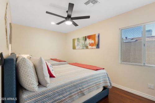 11641 23rd St, Phoenix AZ 85028-1705 exterior