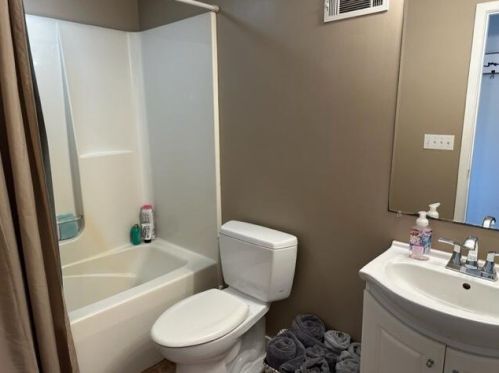 68212 Territorial Rd, Watervliet MI 49098-9434 exterior