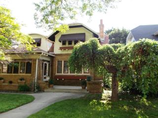 2422 Sherman Blvd, Milwaukee WI  53210-2946 exterior