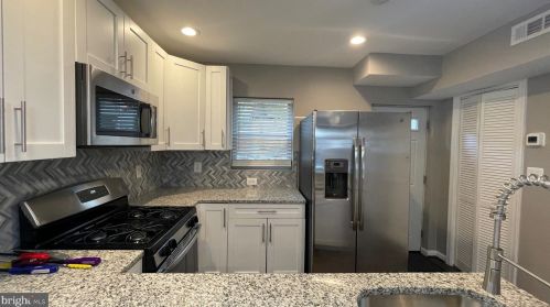 217 56th St, Washington DC  20019-6744 exterior