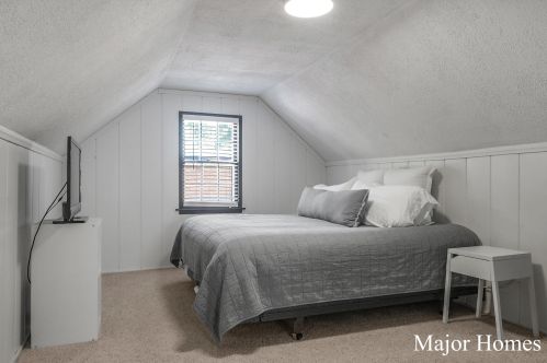 1407 Philadelphia Ave, Grand Rapids MI 49507-2234 exterior