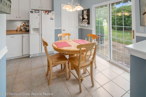 2 Abercorn Ct, Jackson Twp NJ  08527-3965 exterior