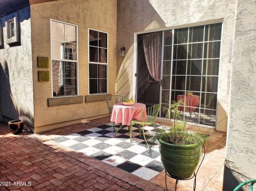 2042 Carla Vis Dr, Chandler AZ 85225-5269 exterior