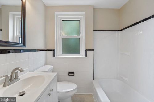 321 Stratford Rd, Manor PA 19036-1638 exterior