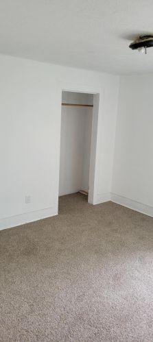 230 Michigan Ave, Three Rivers MI 49093-2122 exterior