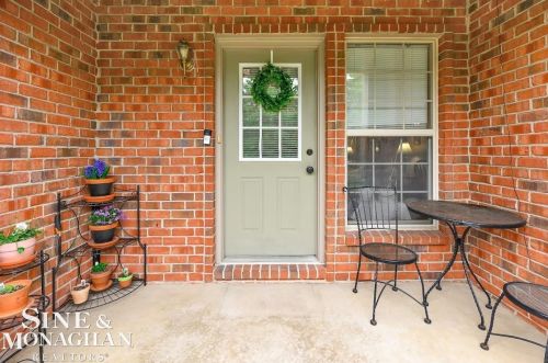 28793 Berwick Ct, New Baltimore MI 48047-5423 exterior