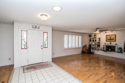 11608 51st St, Phoenix AZ 85044-5686 exterior