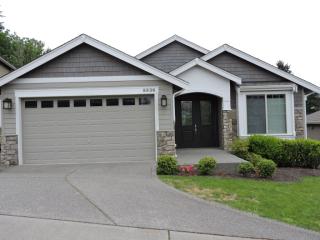 8836 129th Pl, Seattle WA  98056-1786 exterior