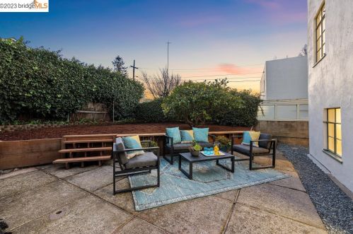 1410 Lincoln St, Berkeley CA 94702-1229 exterior