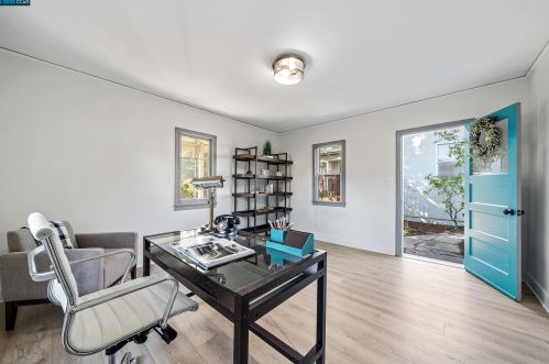 1368 Hopkins St, Berkeley CA 94707-2634 exterior