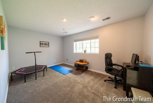 3032 Root Ct, Cedar Springs MI 49319-8153 exterior