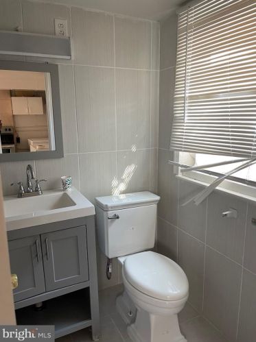 7807 Horrocks St, Philadelphia PA 19149-3315 exterior