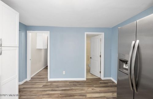 1315 Turner, Grand Rapids MI 49504-3235 exterior