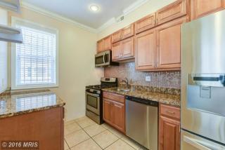 3565 6th St, Washington DC  20010-1705 exterior