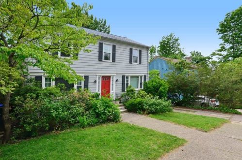 41 4th St, Providence, RI 02911-1409