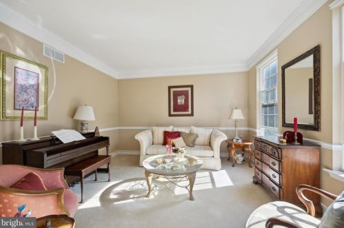 488 Fruit Farm Rd, Limerick PA 19468-3204 exterior