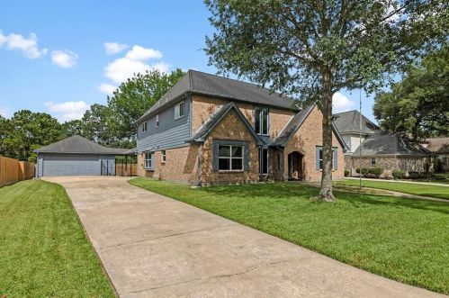 19615 Atascocita Pines Dr, Humble, TX 77346-2136