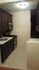 1035 Rev James A Polite Ave, Bronx NY  10459-2883 exterior