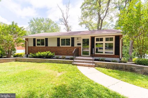 6369 Edsall Rd, Alexandria VA  22312-2614 exterior