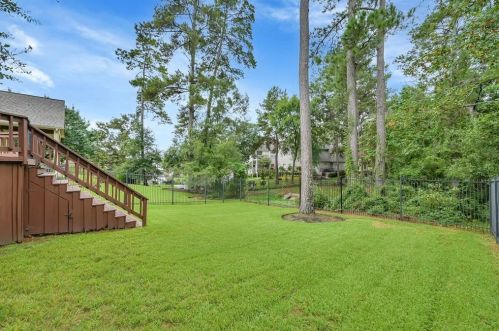 91 Misty Harbor Dr, Montgomery TX 77356-5242 exterior