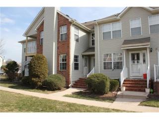 332 Bowler Ct, Piscataway NJ  08854-6645 exterior