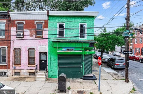 2570 Emerald St, Philadelphia PA 19134-2010 exterior