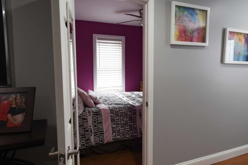 304 107th St, Chicago IL 60655-1709 exterior