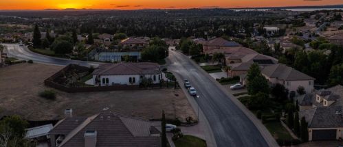 668 Glen-mady Way, Folsom CA 95630-6275 exterior