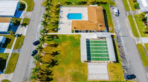 4378 Mockingbird Dr, Boynton Beach FL 33436-2638 exterior