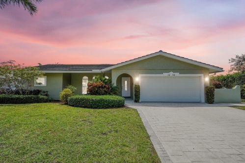 1570 13th Dr, Boca Raton FL  33486-5369 exterior