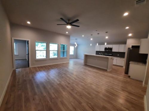 5735 Bon Aire Dr, Dallas TX  75241-3212 exterior