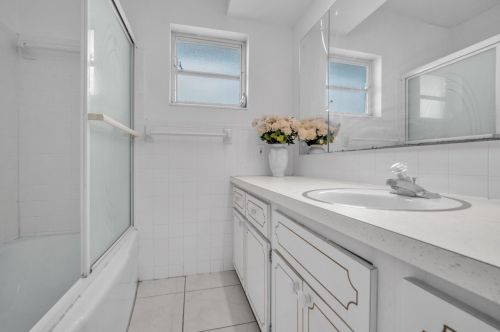 202 Bay St, Fort Pierce FL 34952-1318 exterior