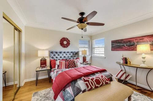 3940 Sayre Ave, Chicago IL 60707-2135 exterior