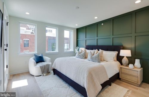 959 Marshall St, Philadelphia PA 19122 exterior