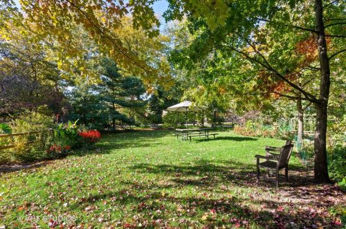 1776 Winnemac Ave, Chicago IL  60640-2762 exterior