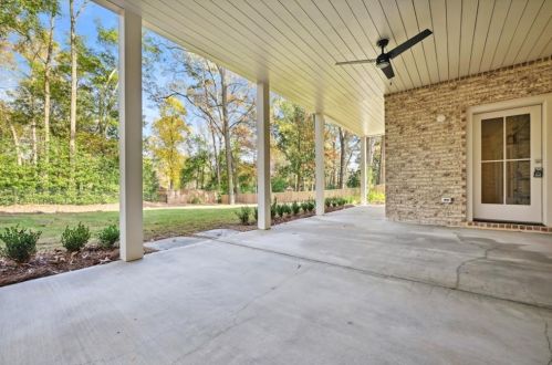 1266 Briardale Ln, Atlanta GA 30306-2624 exterior