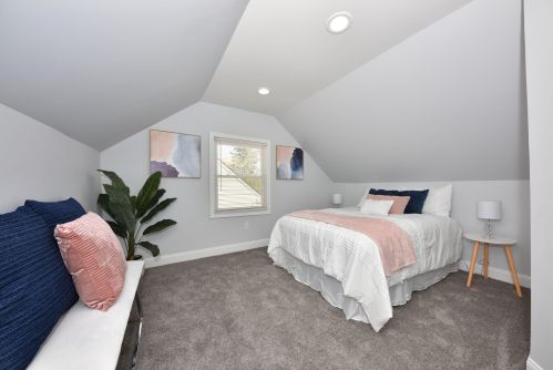 5132 57th St, Milwaukee WI  53218-4216 exterior