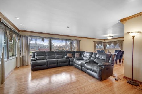 5449 Van Buren St, Gary, IN 46410-1460