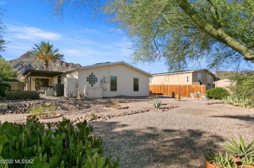 2421 Double O Pl, Tucson AZ 85713-6717 exterior