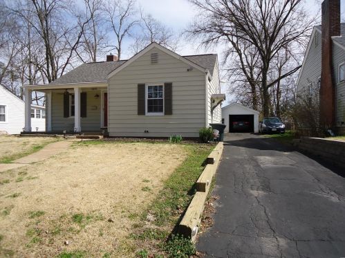 2806 Hilldale Ave, Saint Louis, MO 63144-2616