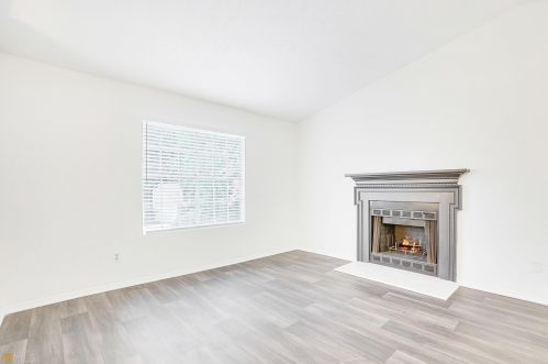 5410 Forest Downs Cir, Atlanta GA  30349-2488 exterior